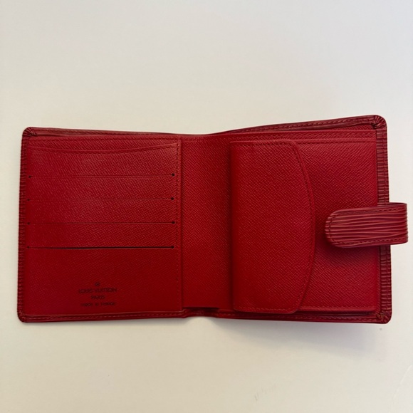 Authentic Louis Vuitton Epi Marco Red Wallet MI1908 (France, 1998) - Picture 2 of 7